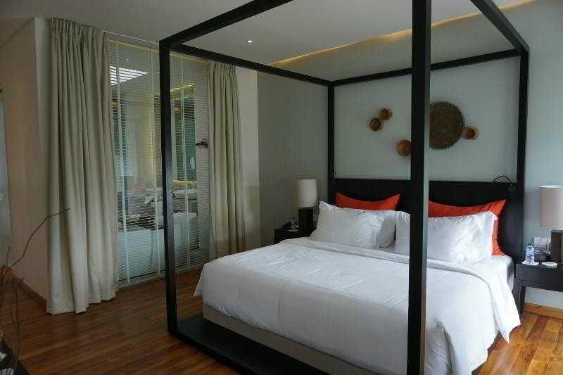 Hu'U Villas Seminyak Exteriör bild