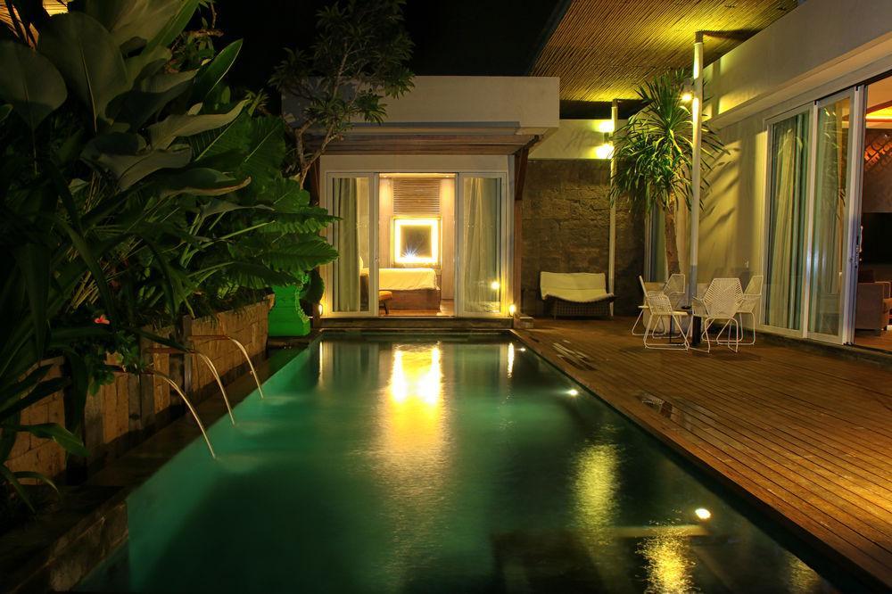 Hu'U Villas Seminyak Exteriör bild